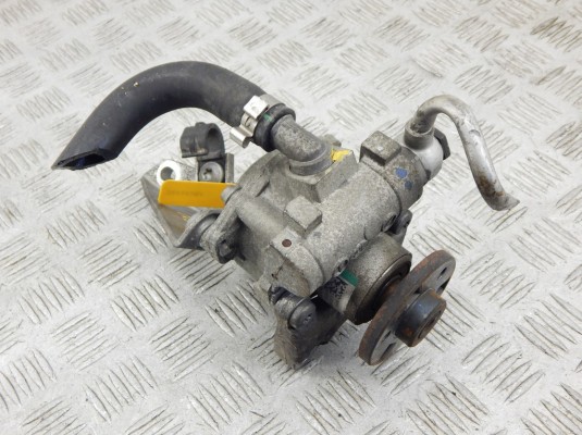 Насос гидроусилителя руля BMW 3-series (E90/91/92) 32 41 4 042 171 Насос гидроусилителя руля BMW 3-series (E90/91/92) 32 41 4 042 171