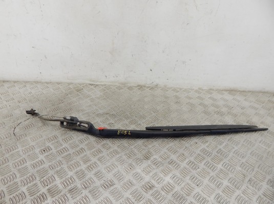 Щеткодержатель (поводок стеклоочистителя, дворник) BMW 7-series (E65/66) 61 61 7 008 959