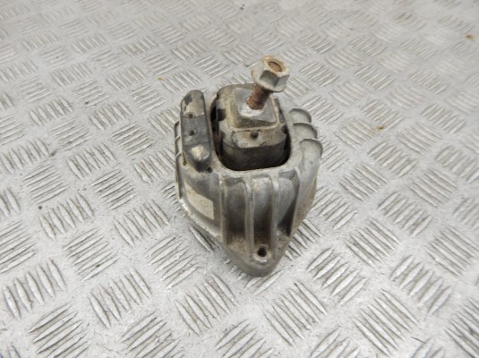 Подушка крепления двигателя BMW 1-series (E87)