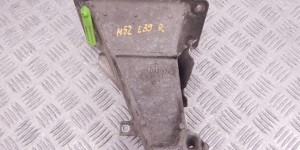 Кронштейн двигателя BMW 5-series (E39) 22 11 1 092 974