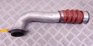 Патрубок интеркулера BMW 3-series (E90/91/92) 11 61 7 796 303