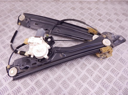 Стеклоподъемник электрический передний левый BMW 7-series (F01/02) 51 33 7 182 105