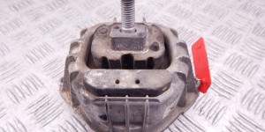 Подушка крепления двигателя BMW X1-series (E84) 22 11 6 768 852