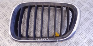 Решетка радиатора BMW X5-series (E53) 51 13 8 247 675