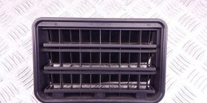 Решетка вентиляции кузова BMW 3-series (E46) 64 22 8 377 280 Решетка вентиляции кузова BMW 3-series (E46) 64 22 8 377 280