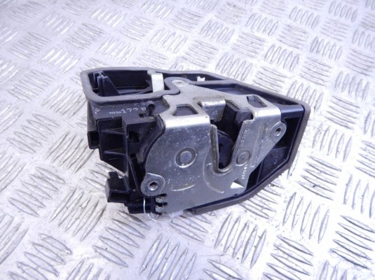 Замок двери задней правой BMW 7-series (E65/66) 51 22 7 036 172