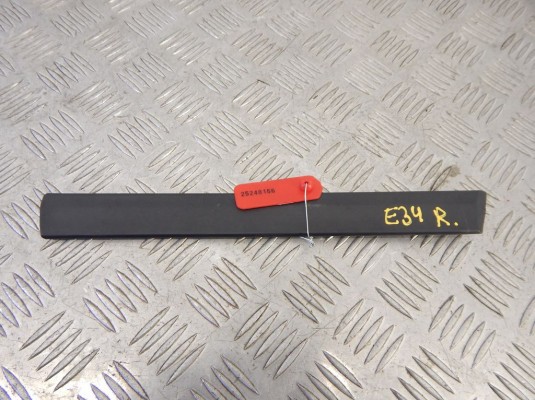 Молдинг крыла переднего правого BMW 5-series (E34) 51 13 1 944 942