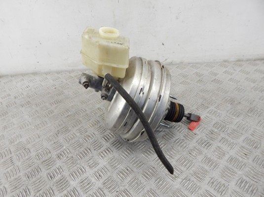 Вакуумный усилитель тормозов BMW X3-series (E83)