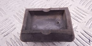 Опора под домкрат (поддомкратная подушка) BMW 5-series (E39) 51 71 8 204 244