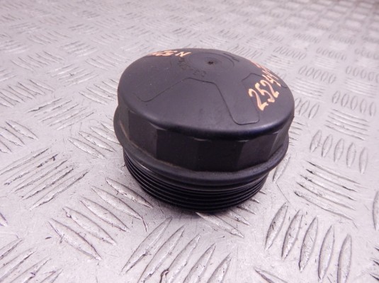 Крышка масляного стакана BMW X3-series (E83) 11 42 7 525 334 Крышка масляного стакана BMW X3-series (E83) 11 42 7 525 334