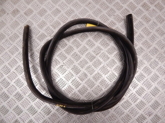 Уплотнитель BMW 5-series (E39) 51 72 8 259 993