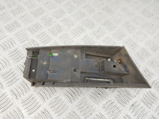 Кронштейн крепления бампера переднего BMW 5-series (E39) 51 11 8 159 350