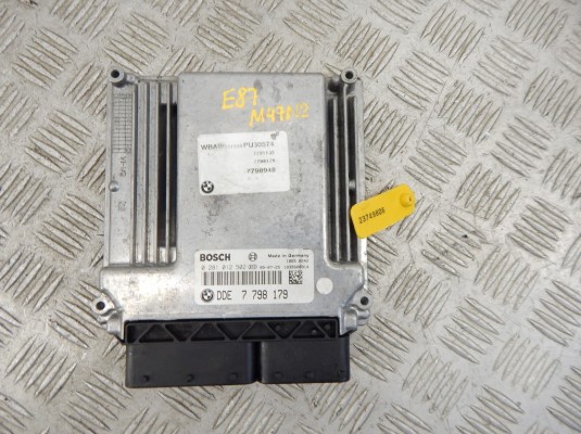Блок управления двигателем BMW 1-series (E87) 13 61 7 798 179