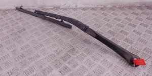 Щеткодержатель (поводок стеклоочистителя, дворник) BMW 5-series (E39) 61 61 8 209 879