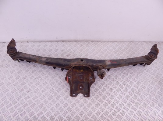 Балка подвески задняя BMW 3-series (E36) 33 31 1 090 957