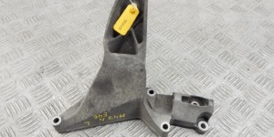 Кронштейн двигателя BMW 3-series (E46) 22 11 6 753 225