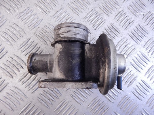 Клапан EGR BMW X5-series (E53) 11 71 7 785 452