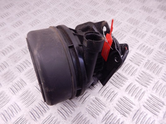 Насос продувки катализатора BMW 3-series (E46) 11 72 7 514 953 Насос продувки катализатора BMW 3-series (E46) 11 72 7 514 953