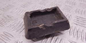 Опора под домкрат (поддомкратная подушка) BMW 5-series (E39) 51 71 8 204 244