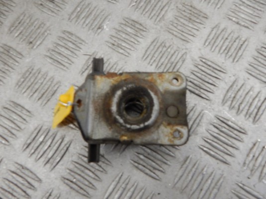 Замок капота BMW 3-series (E46) 51 23 8 203 859 Замок капота BMW 3-series (E46) 51 23 8 203 859