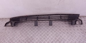 Заглушка (решетка) в бампер передний BMW 3-series (E46) 51 11 7 030 594