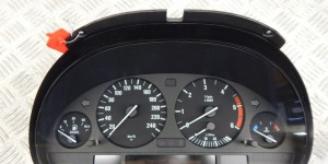 Щиток приборов (приборная панель) BMW 5-series (E39) 62 11 6 942 181