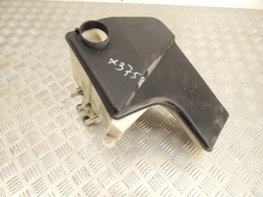 Бачок омывателя BMW X5-series (E53) 61 67 8 252 738