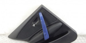 Обшивка двери задней левой (дверная карта) BMW 1-series (E87) Обшивка двери задней левой (дверная карта) BMW 1-series (E87)