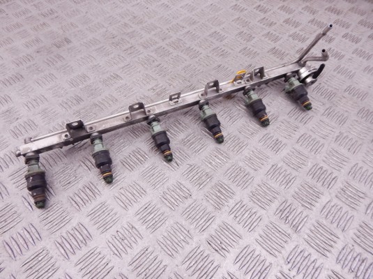 Форсунка BMW 5-series (E39) 13 64 1 730 060 Форсунка BMW 5-series (E39) 13 64 1 730 060