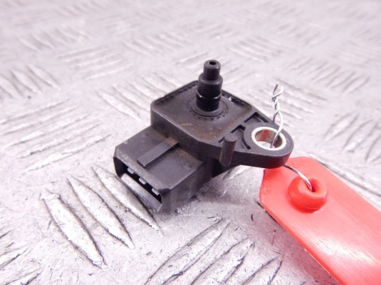 Датчик давления наддува BMW X5-series (E53) 13 62 2 246 977 Датчик давления наддува BMW X5-series (E53) 13 62 2 246 977