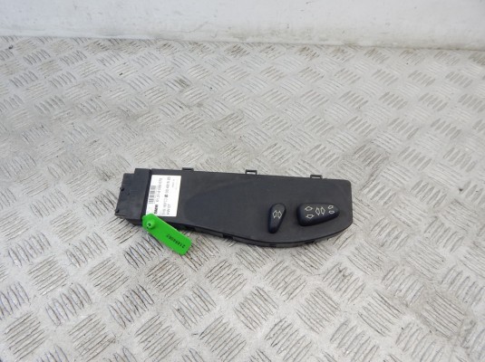 Блок управления сиденьем BMW X5-series (E53) 61 31 8 099 073