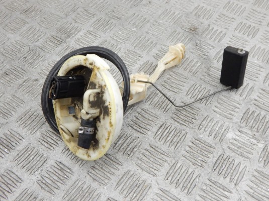 Датчик уровня топлива BMW 5-series (E39) 16 14 1 183 179 Датчик уровня топлива BMW 5-series (E39) 16 14 1 183 179