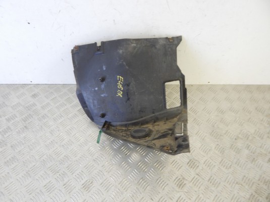 Защита арок передняя правая (подкрылок) BMW 3-series (E46) 51 71 8 193 812 Защита арок передняя правая (подкрылок) BMW 3-series (E46) 51 71 8 193 812