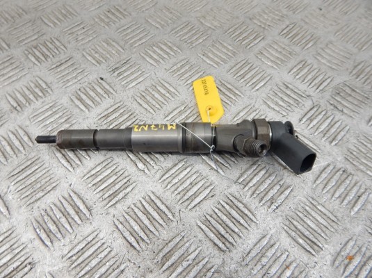 Форсунка BMW 1-series (E87) 13 53 7 794 435