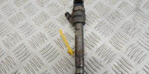 Форсунка BMW 1-series (E87) 13 53 7 798 446