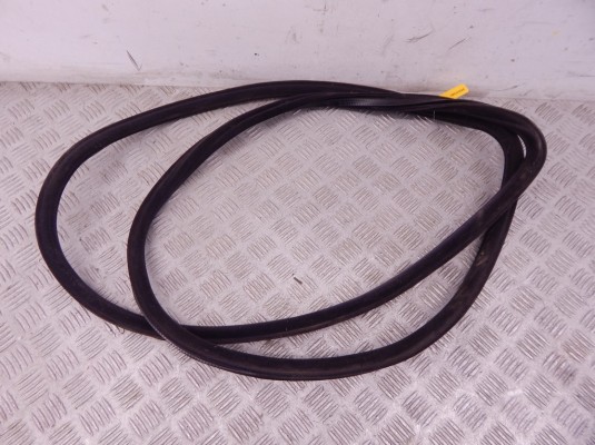 Уплотнитель BMW 7-series (E38) 51 72 8 175 069