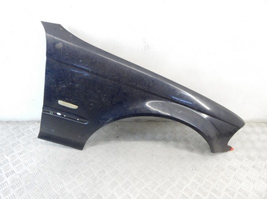 Крыло переднее правое BMW 3-series (E46) 41 35 8 240 406