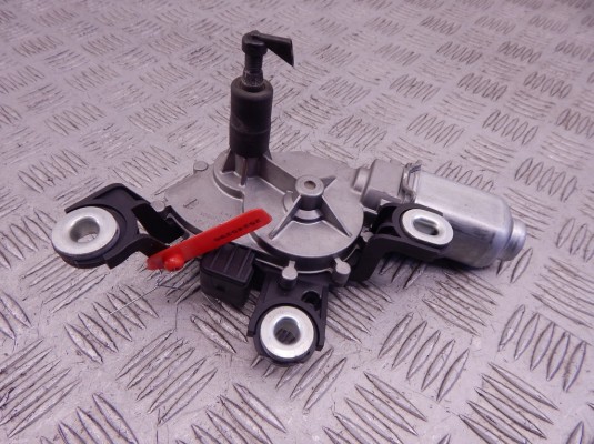 Моторчик заднего стеклоочистителя (дворника) AUDI Q3 (8U) 2011-2014 8U0955711