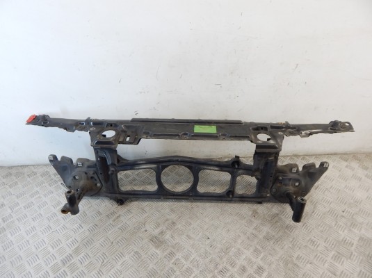 Передняя панель крепления облицовки (телевизор) BMW 5-series (E39) 51 71 8 159 610