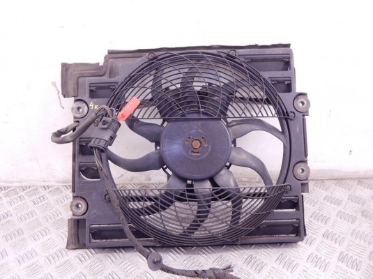 Вентилятор кондиционера BMW 5-series (E39) 64 54 6 921 946