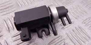 Преобразователь давления (соленоид наддува/EGR) LAND-ROVER RANGE ROVER(2002-2005) 11 74 2 246 175 Преобразователь давления (соленоид наддува/EGR) LAND-ROVER RANGE ROVER(2002-2005) 11 74 2 246 175