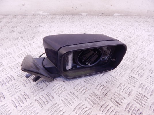 Зеркало наружное правое BMW 5-series (E39) 51 16 8 266 604
