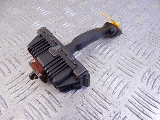 Ограничитель открывания двери передней BMW X5-series (E53) 51 21 8 402 502