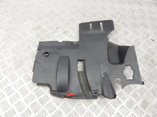 Кожух рулевой колонки BMW 5-series (E39) 51 45 8 233 510