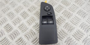 Блок управления стеклоподъемниками BMW 1-series (E87) 61 31 6 970 160 Блок управления стеклоподъемниками BMW 1-series (E87) 61 31 6 970 160