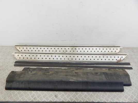 Пороги (комплект) BMW X5-series (E53) 51 71 8 403 078