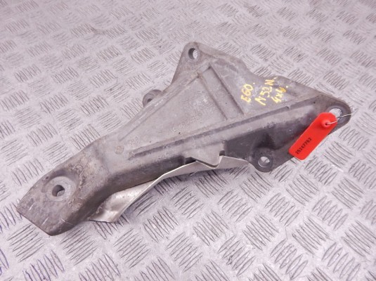 Кронштейн двигателя BMW 5-series (E60/61) 22 11 6 769 280