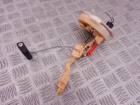 Датчик уровня топлива BMW 5-series (E39) 16 14 1 183 179