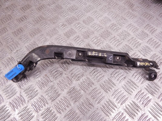 Кронштейн крепления бампера заднего BMW 1-series (E87) 51 12 7 058 517