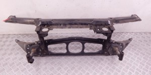 Передняя панель крепления облицовки (телевизор) BMW 3-series (E46) 51 71 7 111 691 Передняя панель крепления облицовки (телевизор) BMW 3-series (E46) 51 71 7 111 691